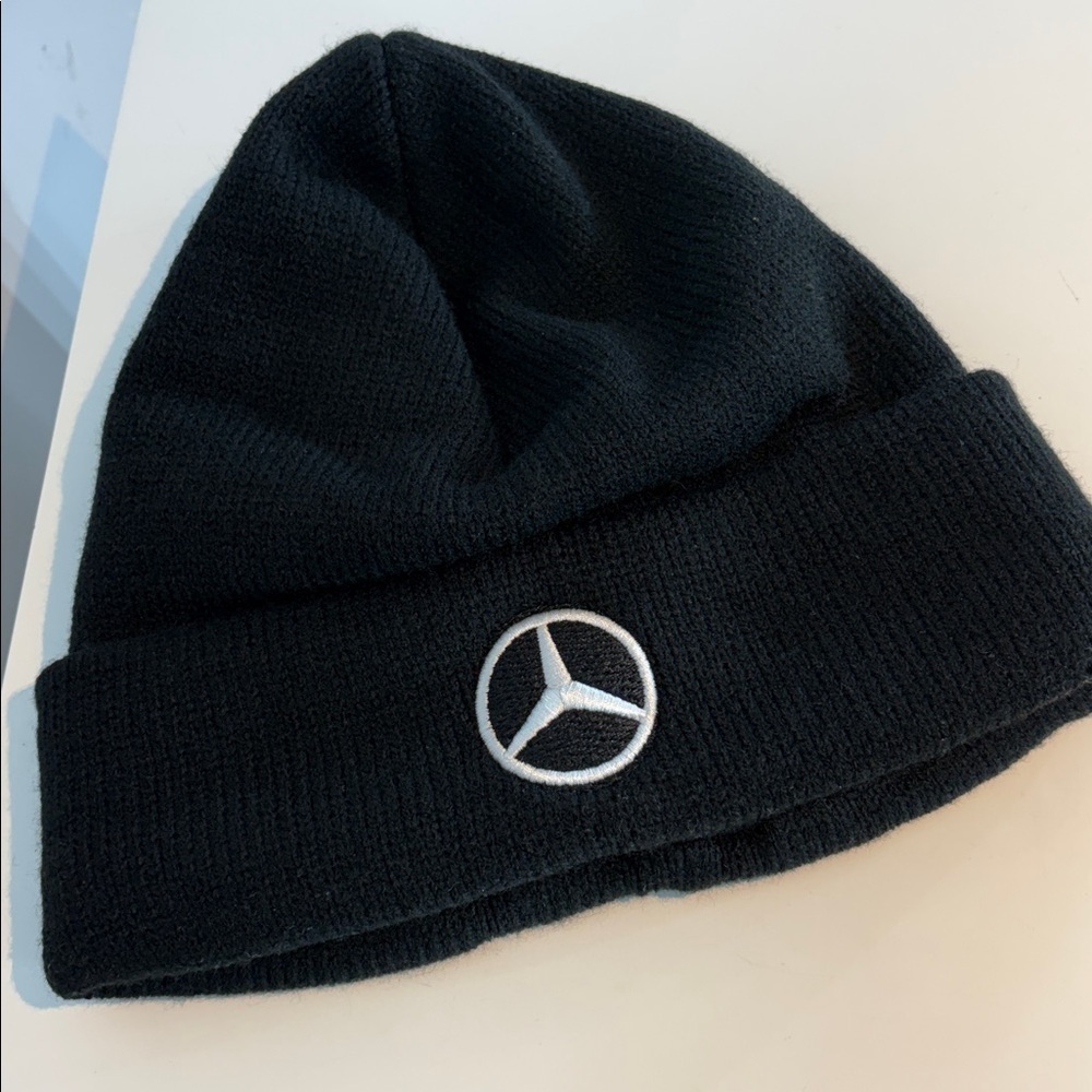 Fersten brand Mercedes-Benz Embroidered Logo Black Knit Beanie Fleece Lined